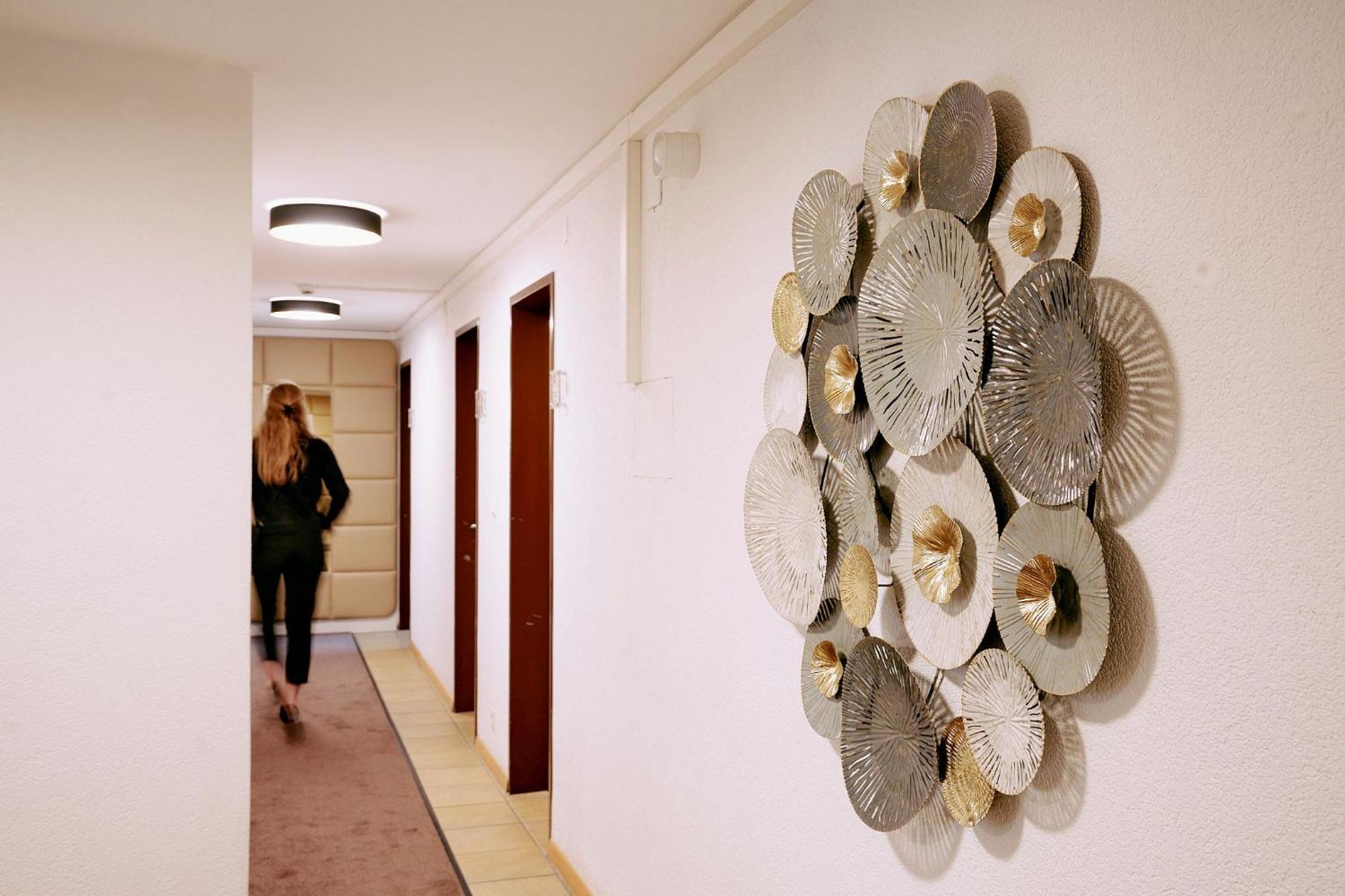 Hotel Elite à Viège Extérieur photo
